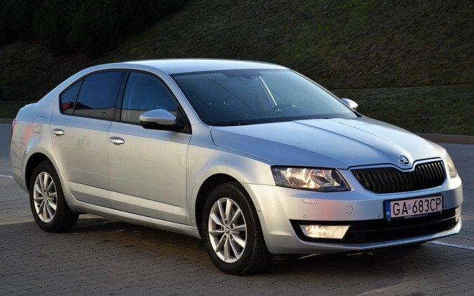 Skoda Octavia cena 34999 przebieg: 275000, rok produkcji 2014 z Gdańsk małe 781